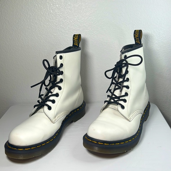 Martens 1460 White Smooth Leather Lace Up Combat Boots Size